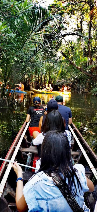 Hotel Baan Glangsuan Bang Kobua Bang Chak Exteriér fotografie