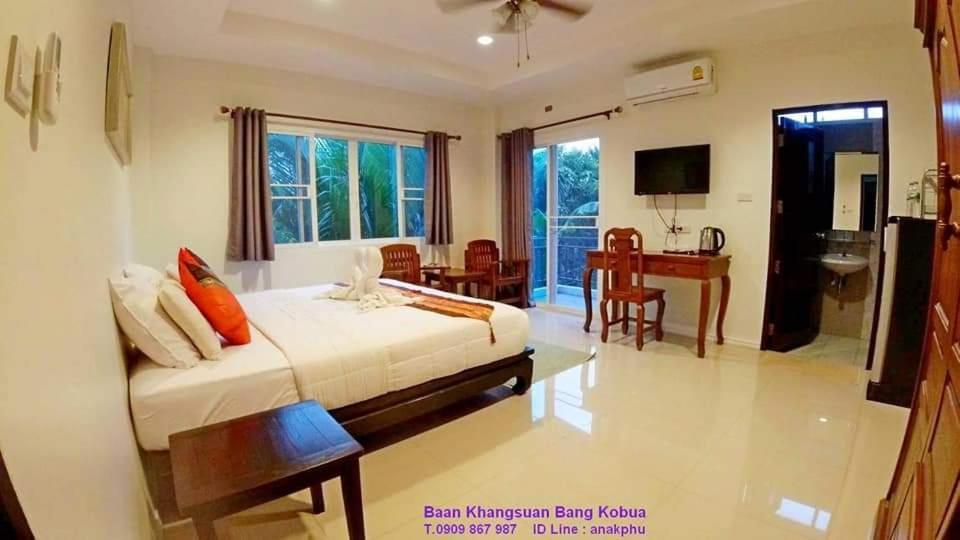 Hotel Baan Glangsuan Bang Kobua Bang Chak Pokoj fotografie